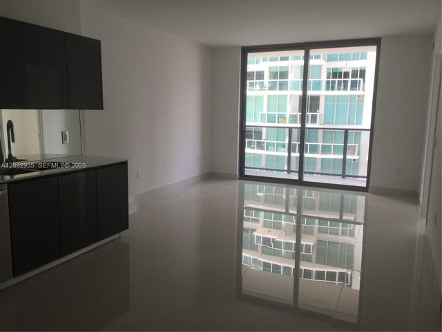 31 SE 6TH ST 1106, Miami, FL 33131
