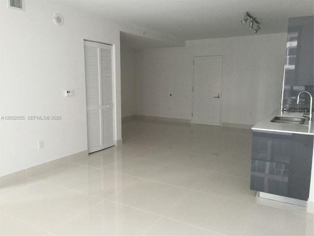 31 SE 6TH ST 1106, Miami, FL 33131
