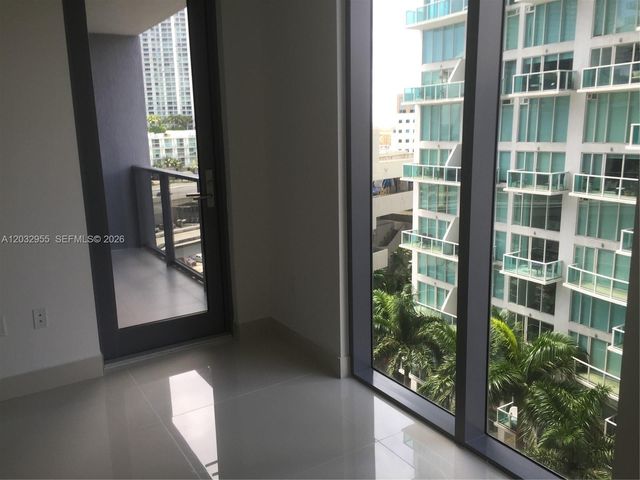 31 SE 6TH ST 1106, Miami, FL 33131