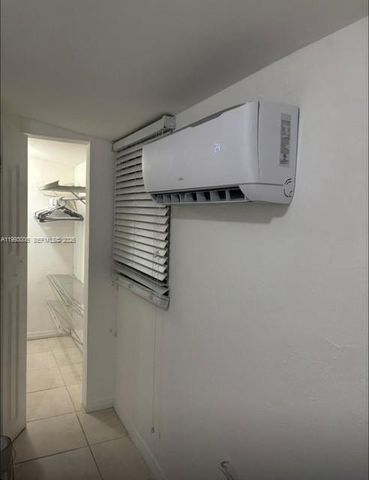 1176 NW 38th St 2, Miami, FL 33127