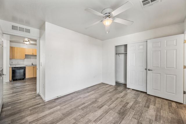 3065 N 67th Avenue Apt 148, Phoenix, AZ 85033