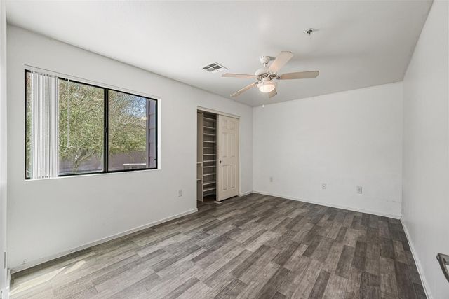 3065 N 67th Avenue Apt 148, Phoenix, AZ 85033