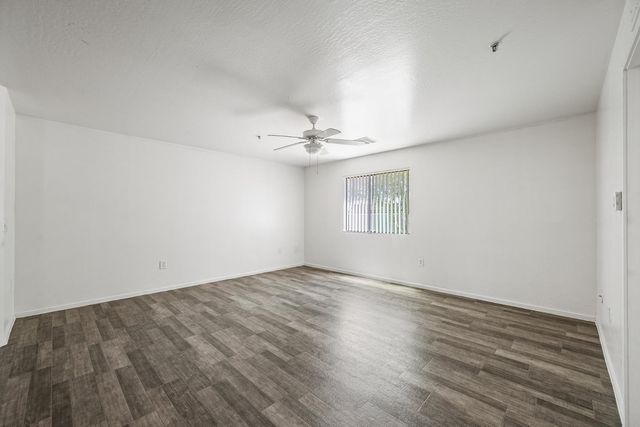 3065 N 67th Avenue Apt 148, Phoenix, AZ 85033