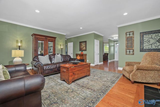 2961 Hobbs Island Road SE, Huntsville, AL 35803