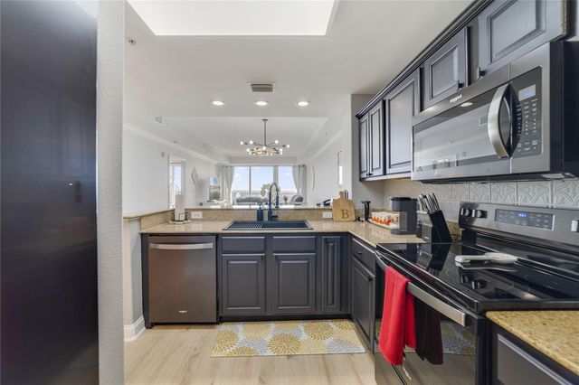 13427 BLUE HERON BEACH DRIVE 1805, Orlando, FL 32821