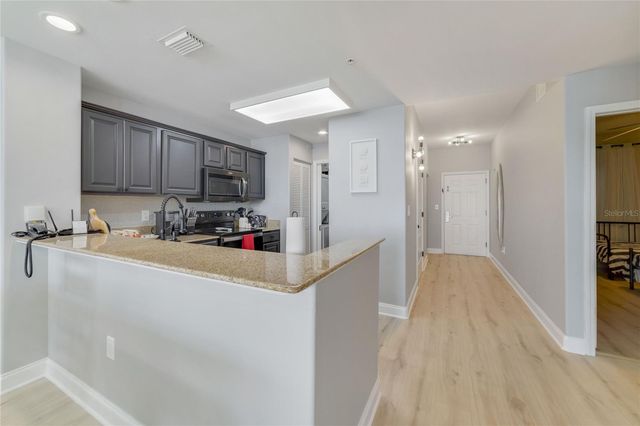 13427 BLUE HERON BEACH DRIVE 1805, Orlando, FL 32821