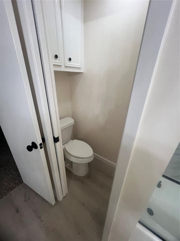 2018 Wickersham Drive, Huntsville, TX 77340