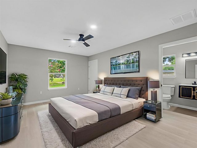 5039 Briscoe Street, Houston, TX 77033