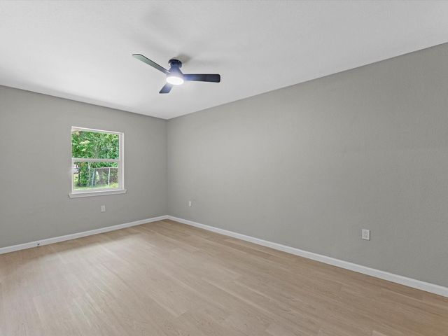 5039 Briscoe Street, Houston, TX 77033