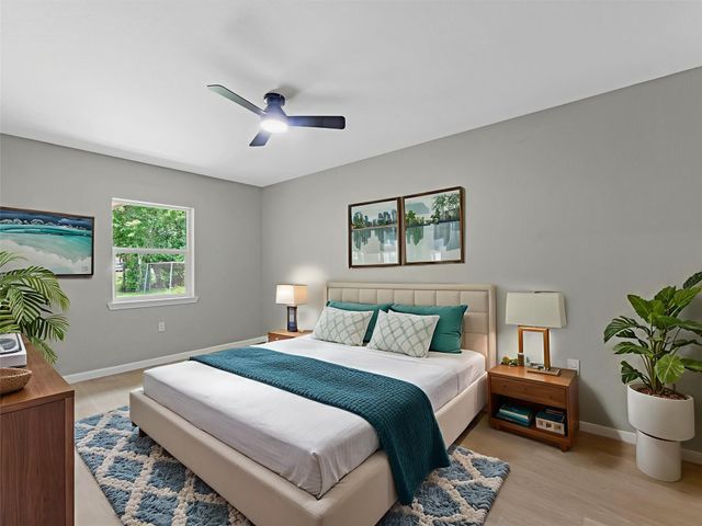5039 Briscoe Street, Houston, TX 77033