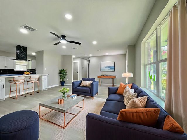 5039 Briscoe Street, Houston, TX 77033