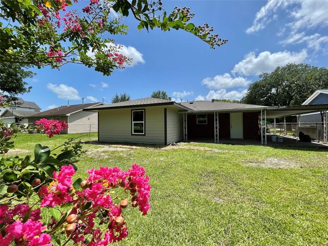 5039 Briscoe Street, Houston, TX 77033