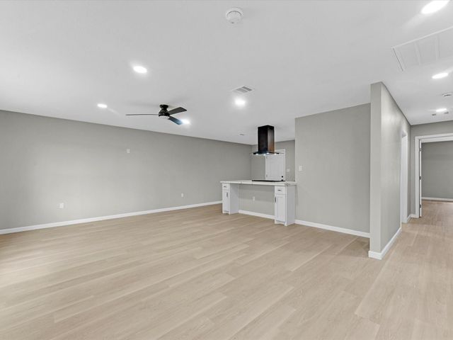 5039 Briscoe Street, Houston, TX 77033