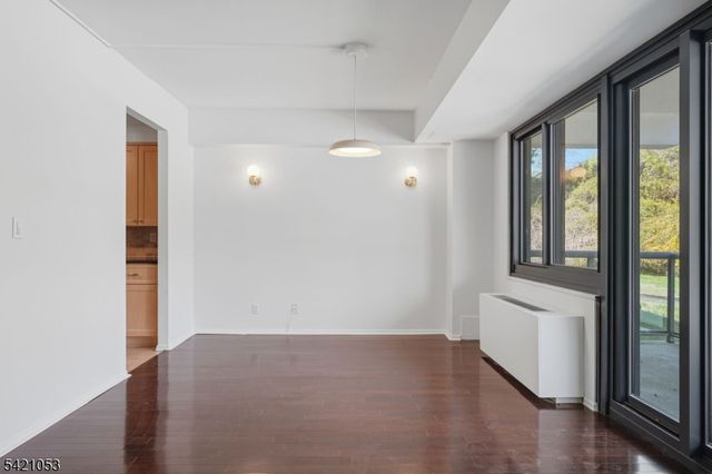 609 W South Orange Ave 4U, South Orange Village Twp., NJ 07079