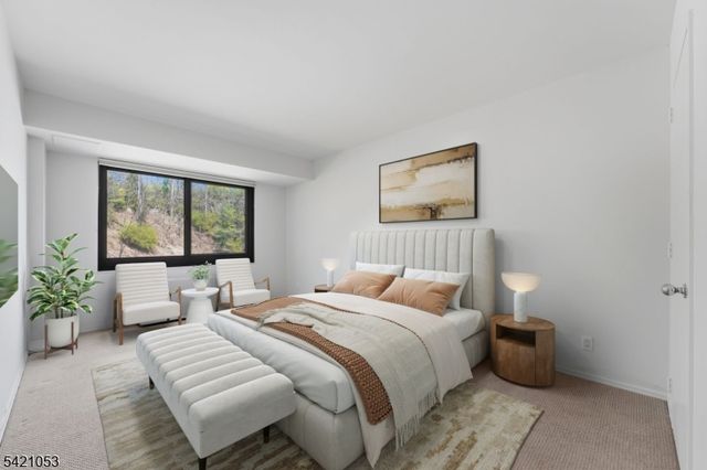 609 W South Orange Ave 4U, South Orange Village Twp., NJ 07079