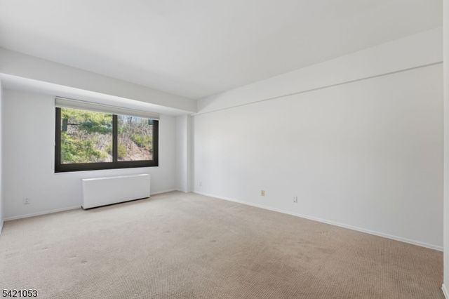 609 W South Orange Ave 4U, South Orange Village Twp., NJ 07079