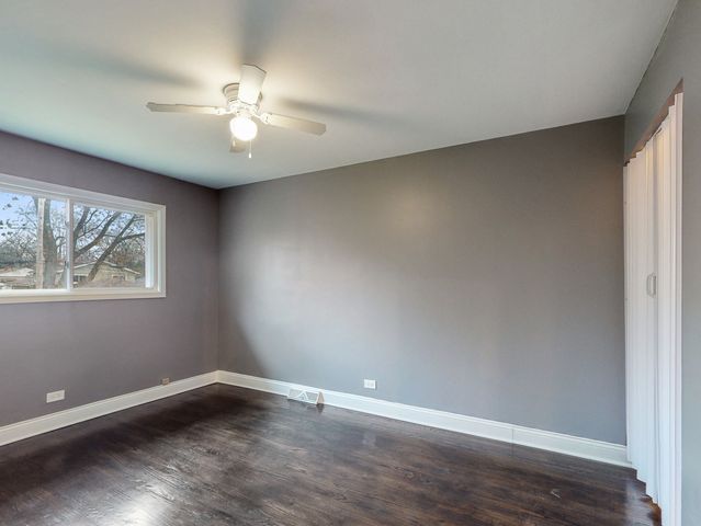 16439 Hermitage Avenue, Markham, IL 60428