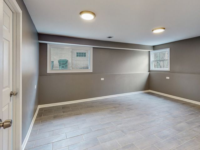 16439 Hermitage Avenue, Markham, IL 60428