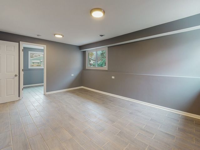 16439 Hermitage Avenue, Markham, IL 60428