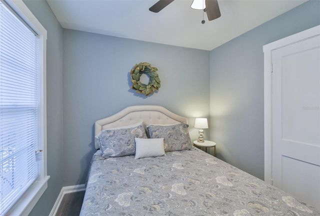 3909 N DARWIN AVENUE, Tampa, FL 33603