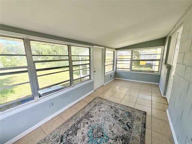 3909 N DARWIN AVENUE, Tampa, FL 33603