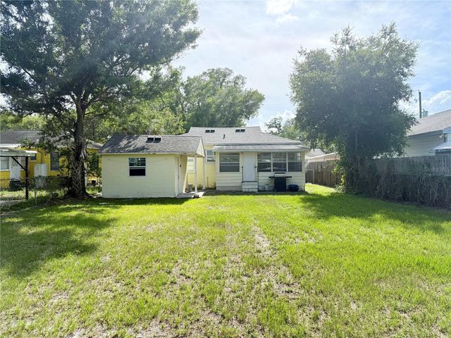 3909 N DARWIN AVENUE, Tampa, FL 33603