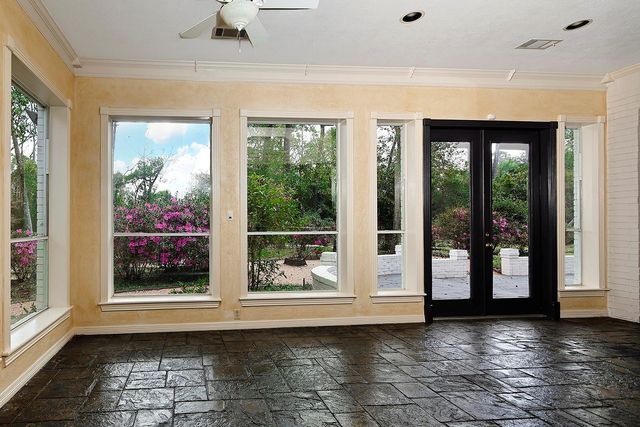 35 Misty Grove Circle, The Woodlands, TX 77380