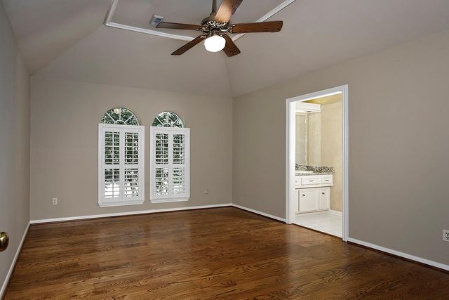 35 Misty Grove Circle, The Woodlands, TX 77380