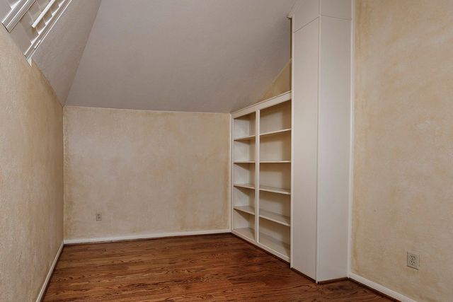 35 Misty Grove Circle, The Woodlands, TX 77380