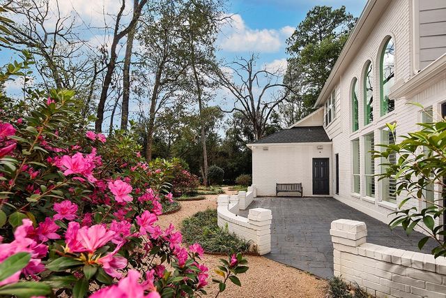 35 Misty Grove Circle, The Woodlands, TX 77380