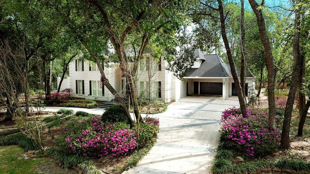 35 Misty Grove Circle, The Woodlands, TX 77380