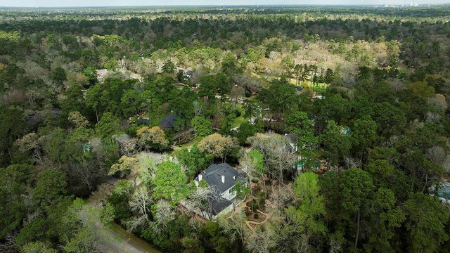 35 Misty Grove Circle, The Woodlands, TX 77380