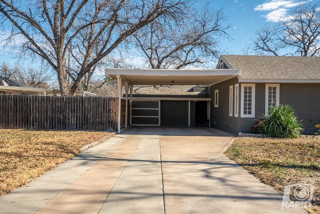 322 S Madison Street, San Angelo, TX 76901