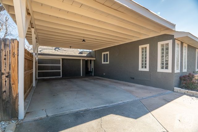 322 S Madison Street, San Angelo, TX 76901