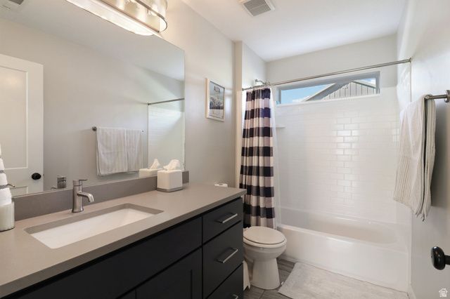 558 E ROCKWELL VIS, Draper, UT 84020