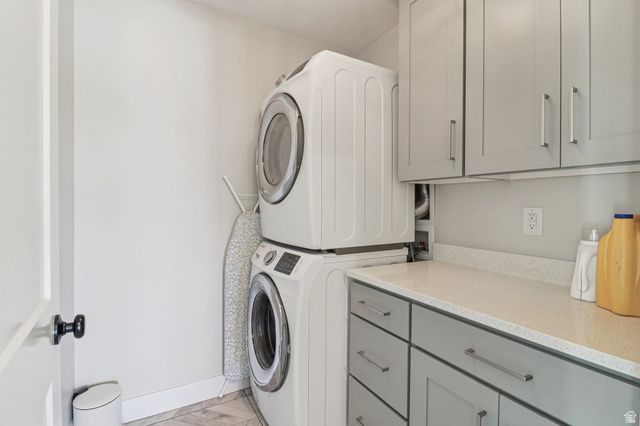 558 E ROCKWELL VIS, Draper, UT 84020
