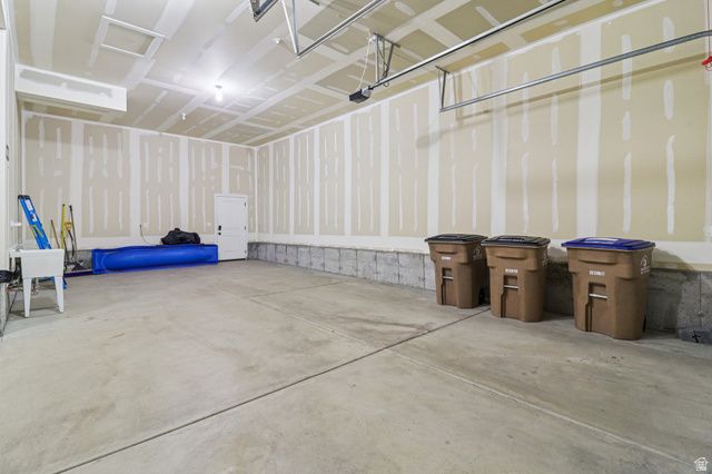 558 E ROCKWELL VIS, Draper, UT 84020