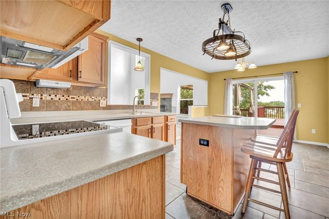 5292 Meadow Park Drive, Kent, OH 44240