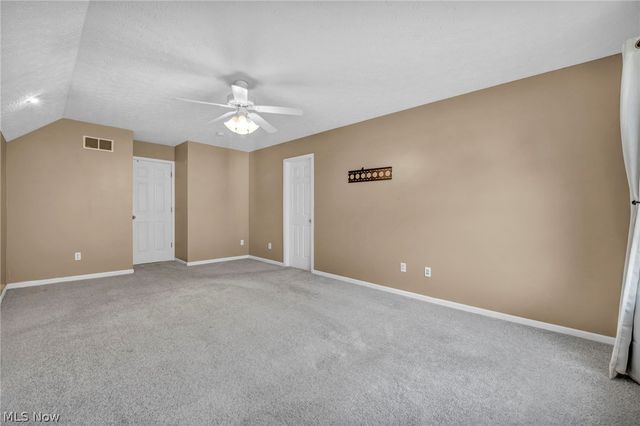 5292 Meadow Park Drive, Kent, OH 44240