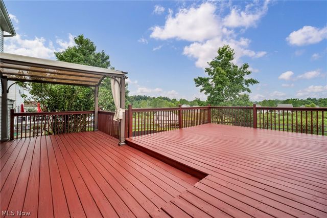 5292 Meadow Park Drive, Kent, OH 44240
