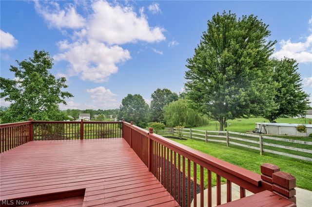 5292 Meadow Park Drive, Kent, OH 44240