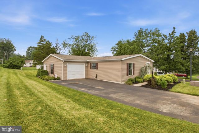 90 ROBIN LN, Sellersville, PA 18960