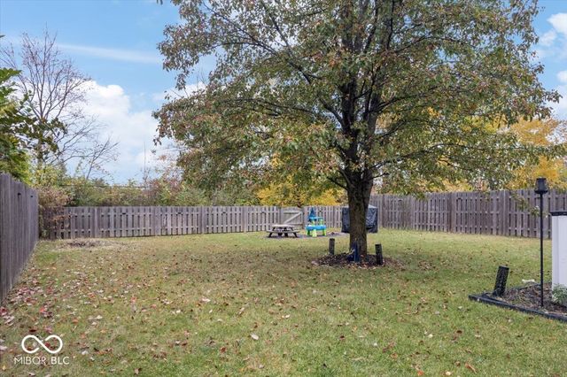 11367 Funny Cide Drive, Noblesville, IN 46060