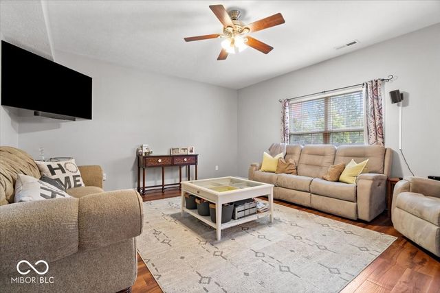 11367 Funny Cide Drive, Noblesville, IN 46060