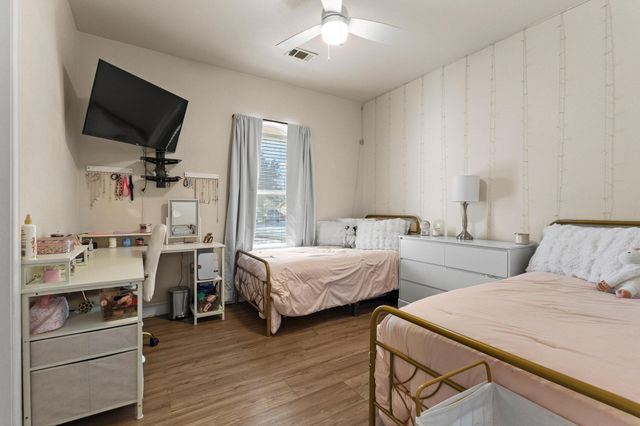 109 Loraine Street, Pottsboro, TX 75076