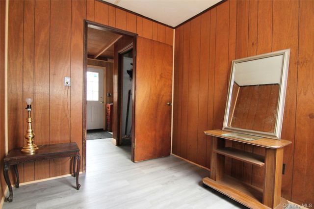 35 GLANHOPE Road 18, Hopewell Junction, NY 12533