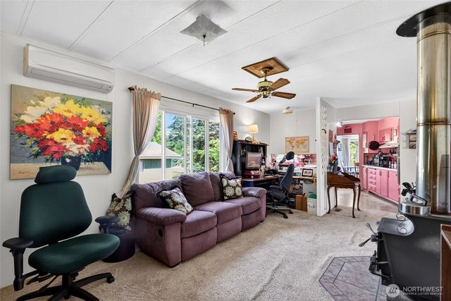 13413 Cedar Cir E, Bonney Lake, WA 98391