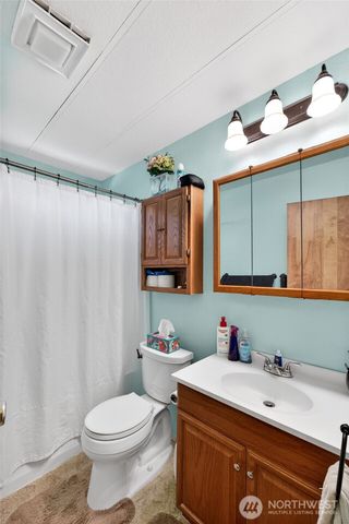 13413 Cedar Cir E, Bonney Lake, WA 98391