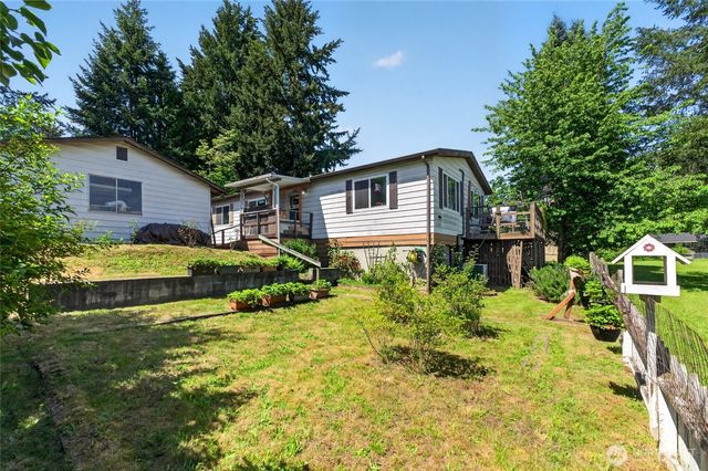 13413 Cedar Cir E, Bonney Lake, WA 98391