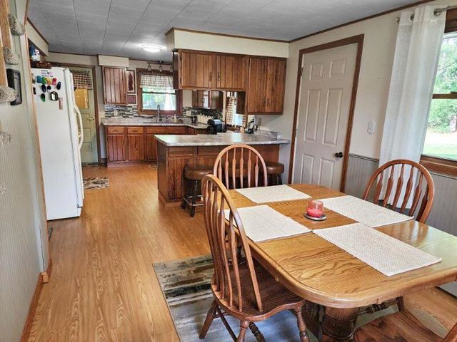 127 S 3rd AVENUE, Plainfield, WI 54966